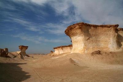 亚洲最有钱的国家,不仅石油资源丰富,还是下一届世界杯的举办地