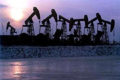 资源丰富的亚洲国家,曾与俄罗斯比肩,总统去自己地盘还得请示